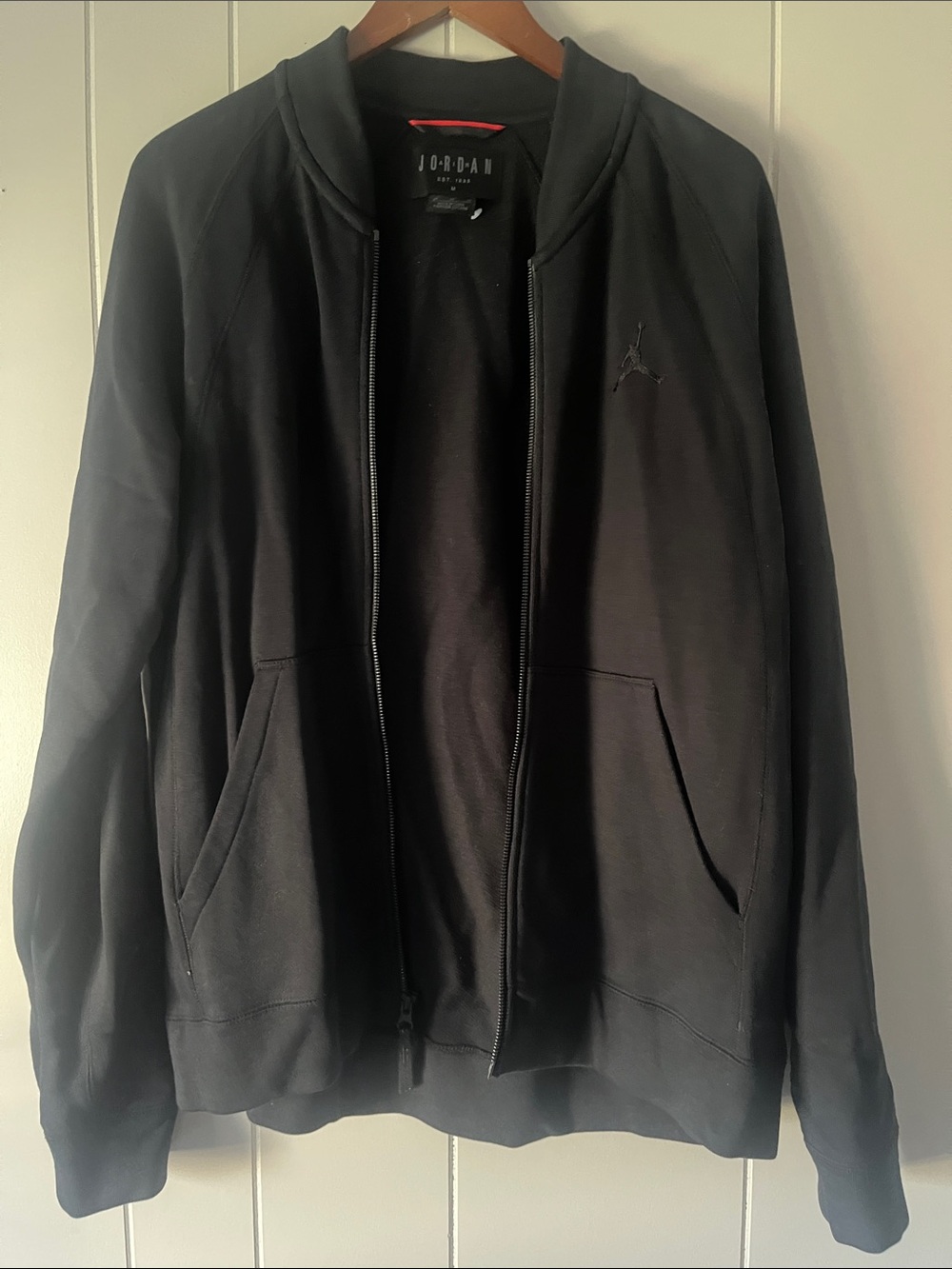 Jordan Black Full-Zip Men's Jacket with Subtle Jumpman